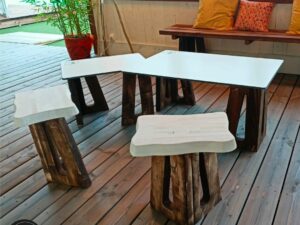 Tables basses en bois